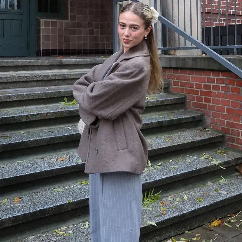 Women's Double Breasted Wool Coat Autumn Winter Fashion Lapel Long Sleeves Short Blazer Jacket Elegant Solid Warm Loose Outwear