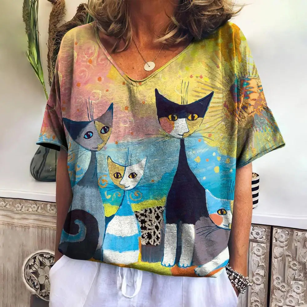 Women T Shirts Cartoon Cat Graphic Girls Clothing Large Size V Neck Short Sleeve Tee Summer Fashion Casual Female Clothing