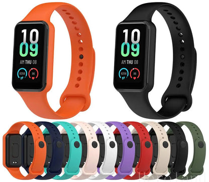 Silicone WatchStrap For Huami Amazfit Band 7 SmartWatch Band Bracelet Soprt Wristband For Amazfit band7 Strap Buckle new