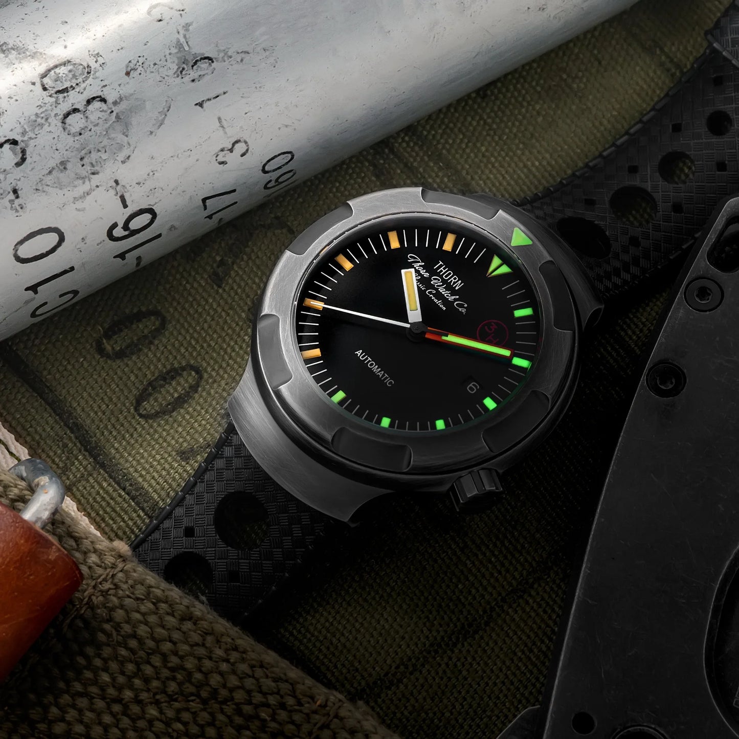 New Thorn Watch T018 PT5000 Movement Sapphire Waterproof Luminous Fluororubber Strap Men's Watches Salutes Classic