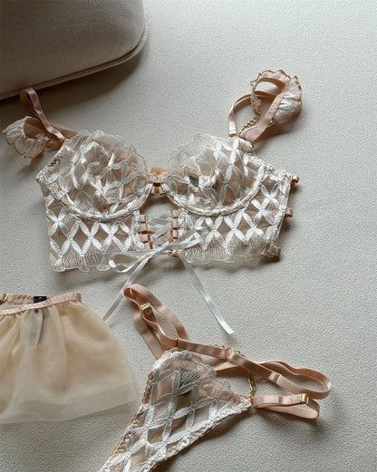 Embroidered Flying Sleeve Outer Lingerie Sexy Fishbone Corset Long Vest Style Bra Set of Three Women Underwear