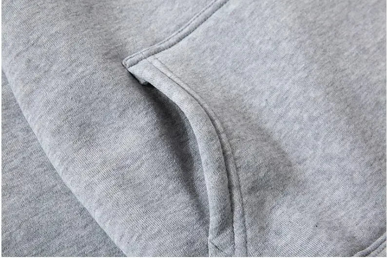 A new 2-piece set for men's casual sports hooded pullovers and sweatpants for outdoor jogging in Europe and America in 2025