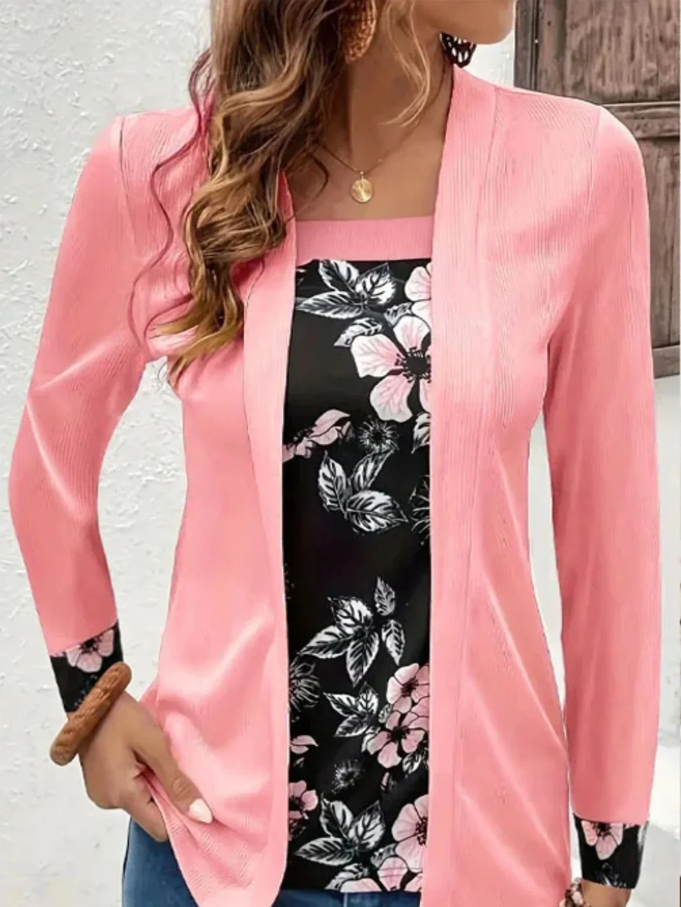 Long Sleeved New Printed Fake Two-piece Set Casual Fashion Temperament T-shirt Long Sleeved Cardigan
