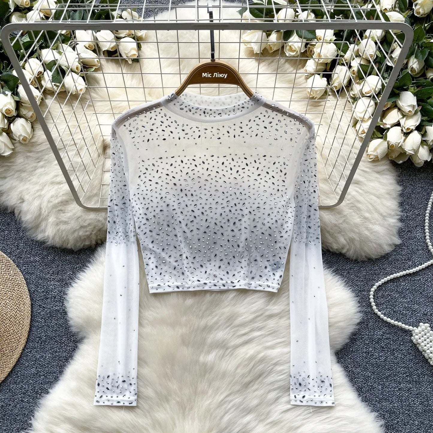 Thin See-tough Long Sve Me T-shirt ort Heavy-du Rhinestone Base irt Korean Sle Creative Pattern